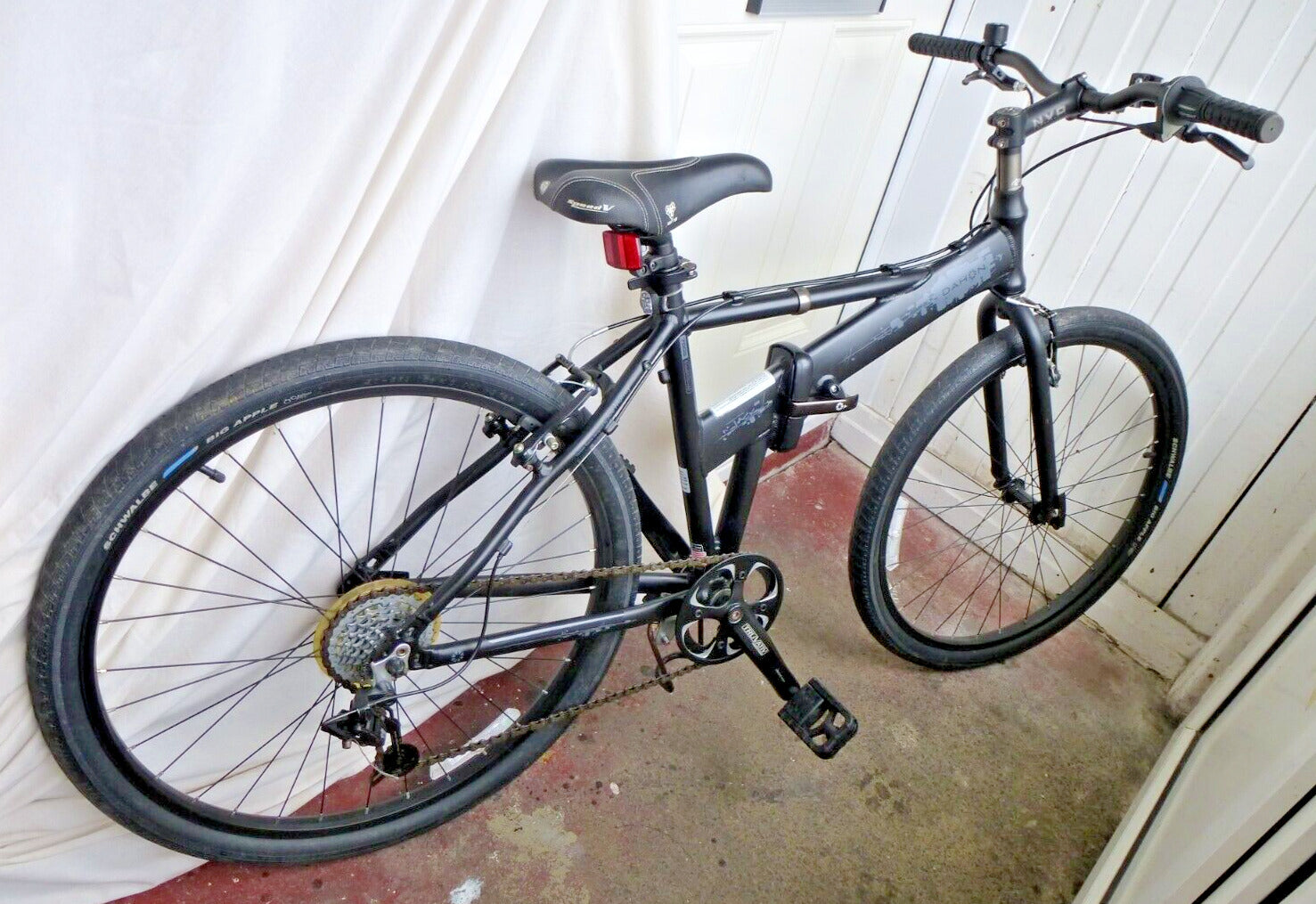 Dahon Jack D7 Folding Bike - Joe Murray Design, 7 Speed, 26 
