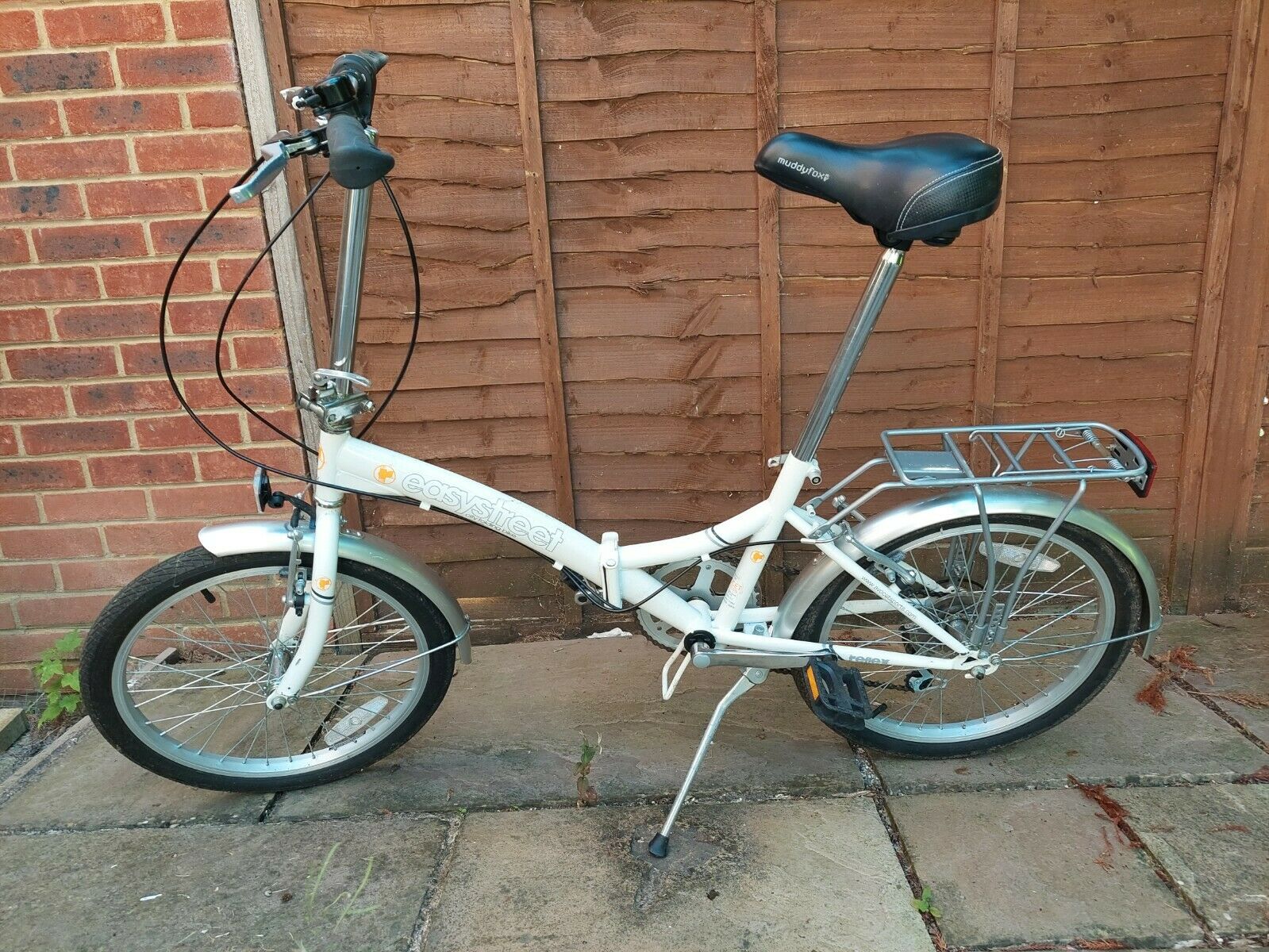 Easystreet folding bike 20 inch Shimano gears