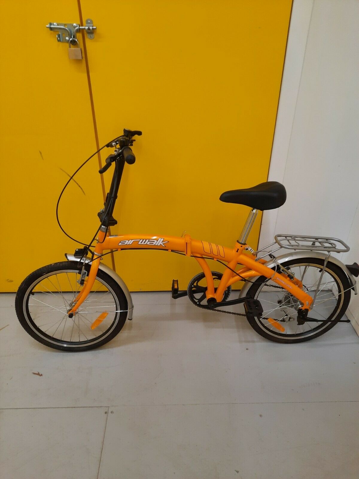 Airwalk Lightweight Folding Bike 20” Wheels , 6x speed - Folding Bikes 4U