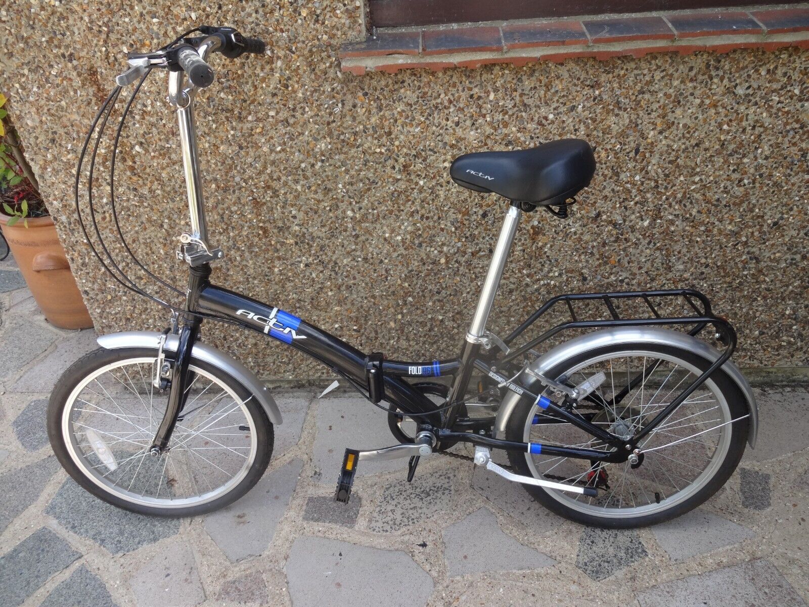 ACTIV FOLDING BIKE ~ A6 ~ RALEIGH ~ - Folding Bikes 4U