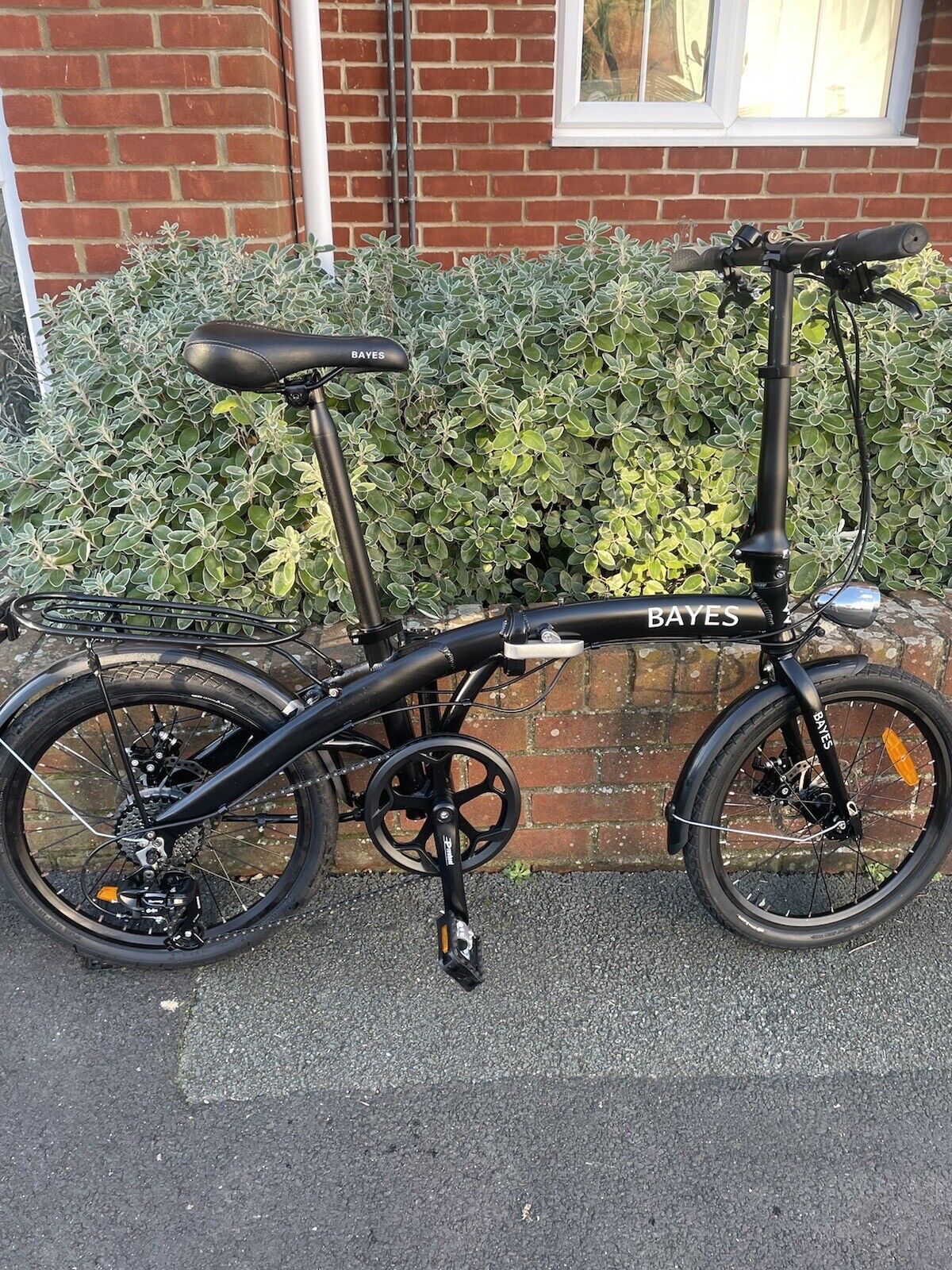 Bayes 8 Speed Folding Bicycle . This Bike Can Be Collected On Mainland - Folding Bikes 4U