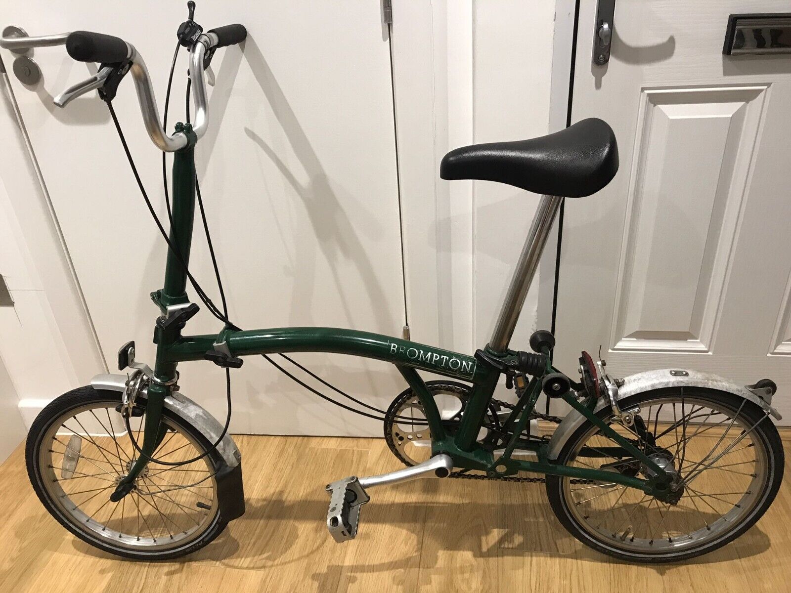 Brompton BS6102 Folding Bike 3 speed, Green. Collection  East  Dulwich London - Folding Bikes 4U