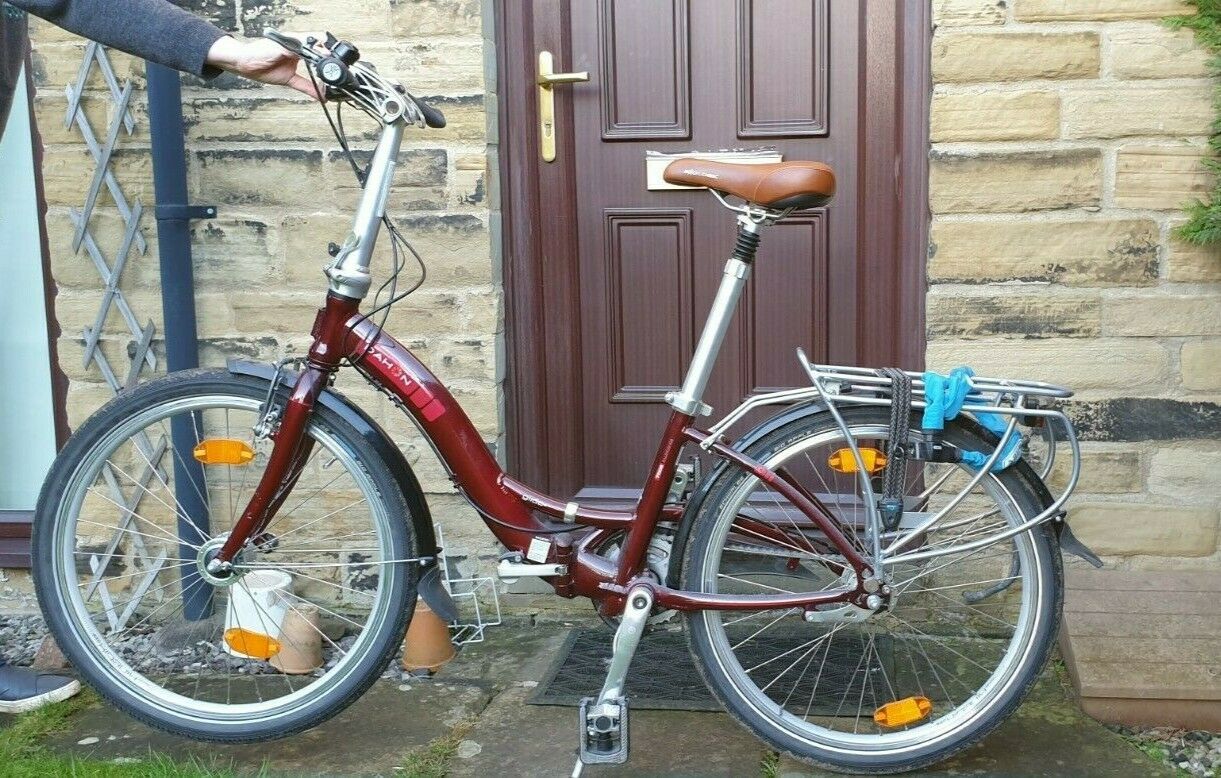 DAHON GLIDE P7 FOLDING BIKE 24" wheels: dynamo lights, bell, chain, lock & cover - Folding Bikes 4U