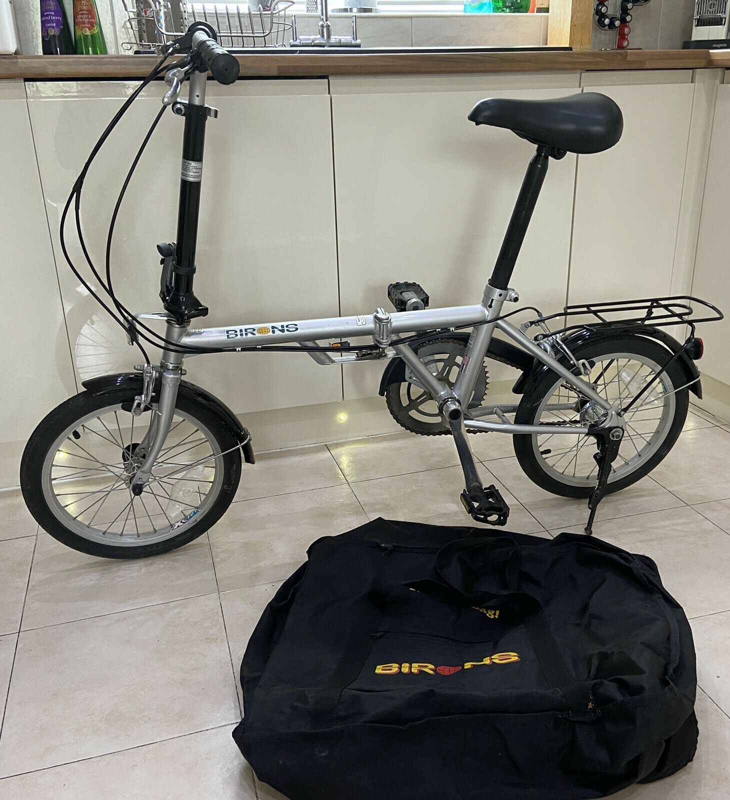 Dahon Birons Folding Bike + Bag .Good Condition!! 3 Speed - Folding Bikes 4U