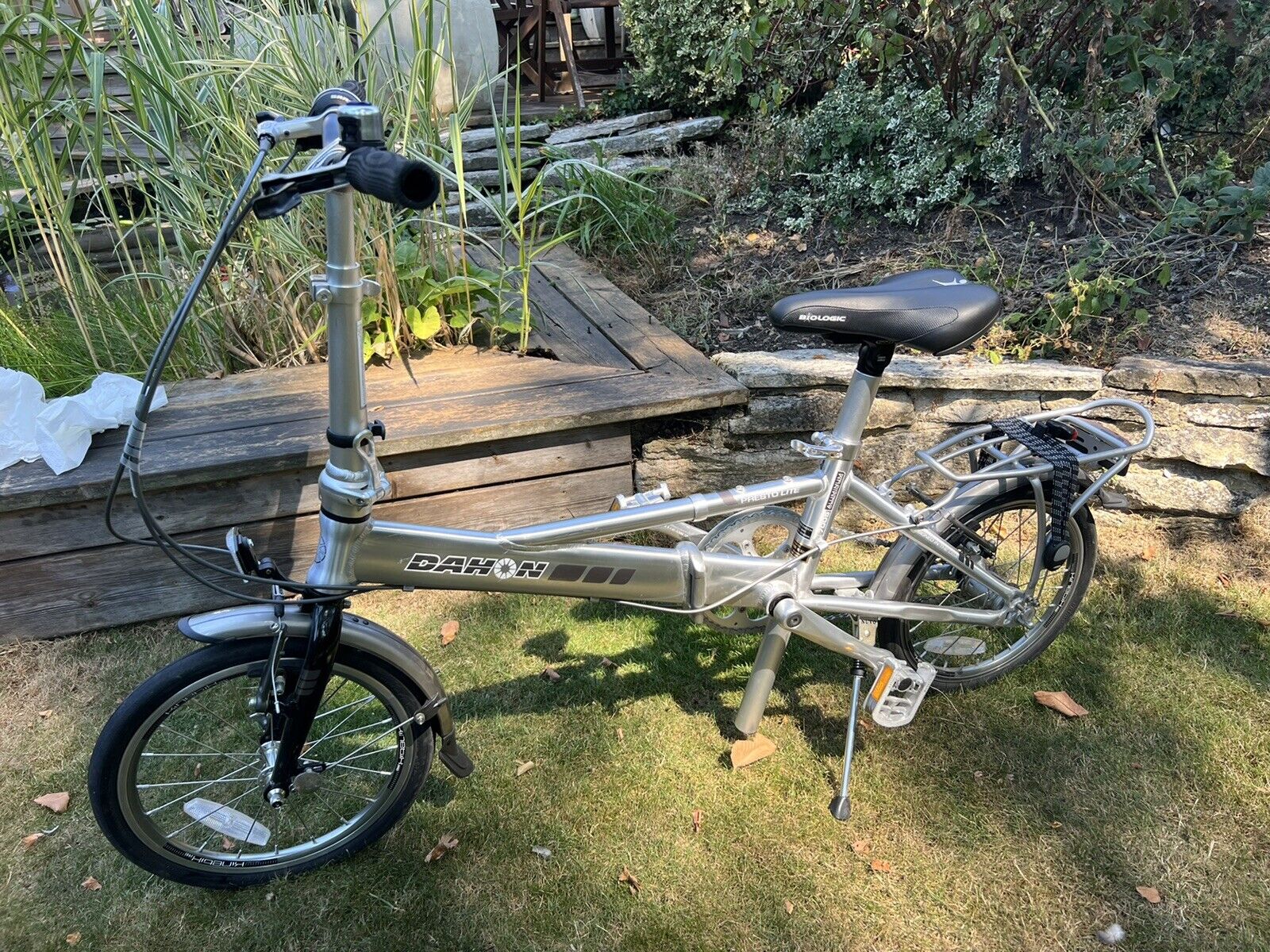 Dahon Presto Lite 3 Speed 16" Folding Bike (ONLY USED ONCE) - Folding Bikes 4U