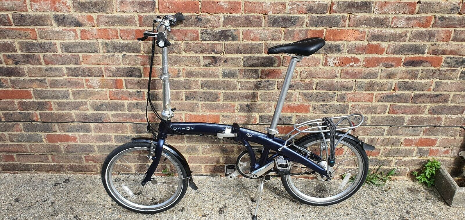 Dahon folding bike Mu P7 in excellent condition.  - Folding Bikes 4U