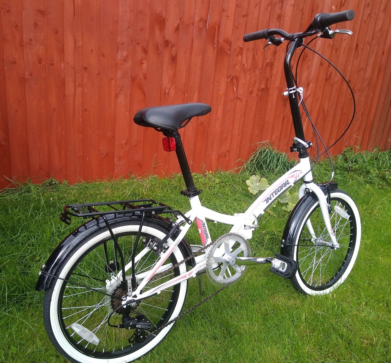 Folding Bike - Integra Safari - 6 speed - 20" wheels - Folding Bikes 4U