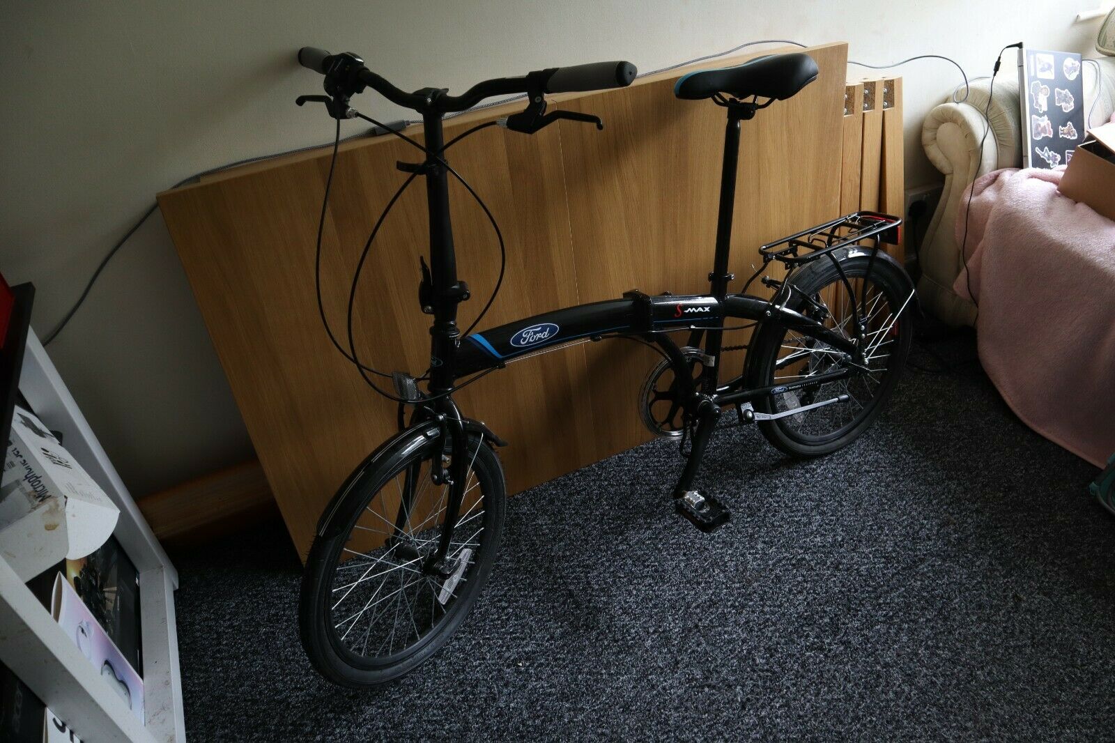 Ford S-Max, Unisex Folding Bike, 7 Speed, 20-Inch Wheel, Gloss Black - Folding Bikes 4U