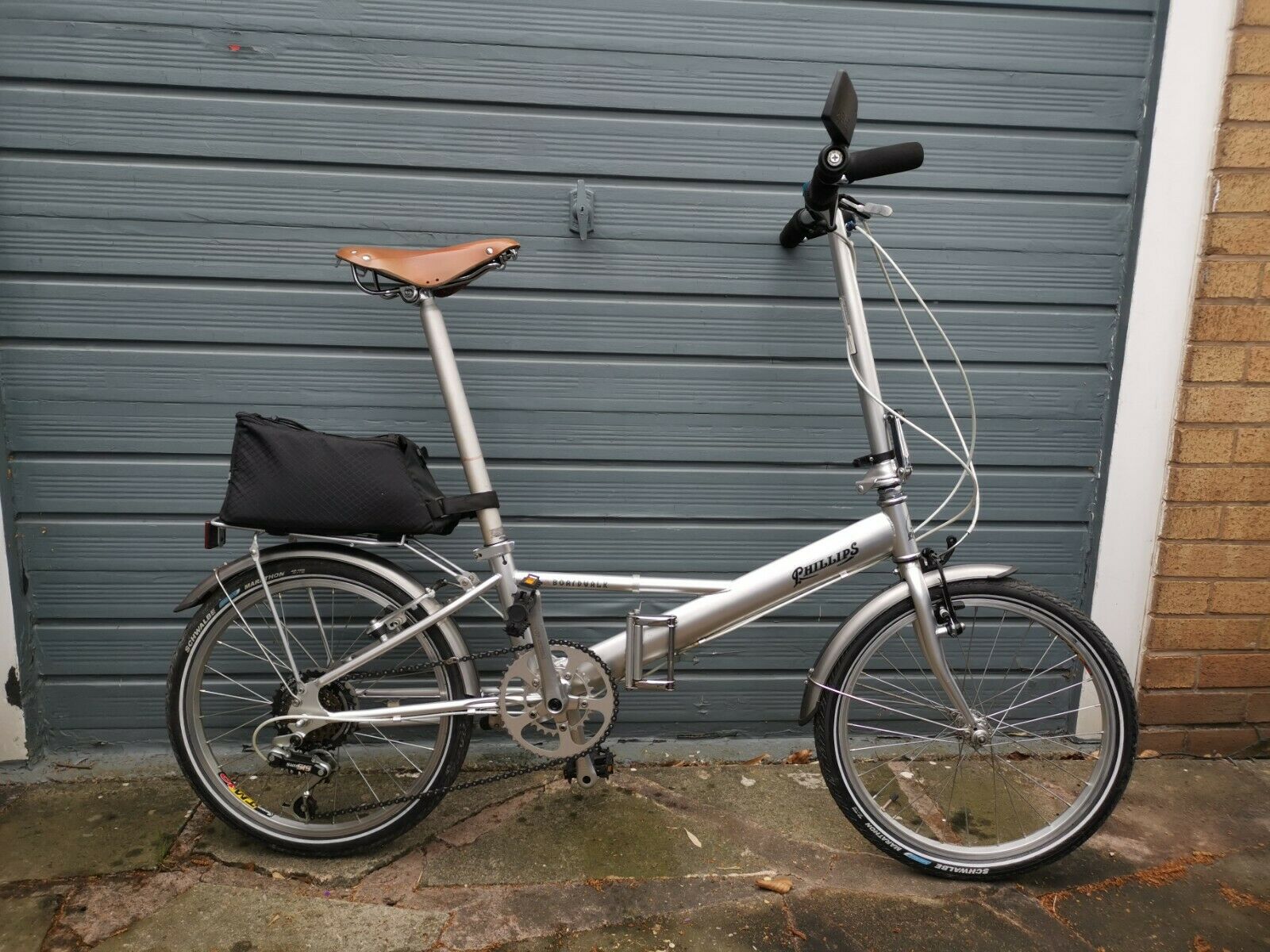 Phillips 'Boardwalk' folding Bike. Alloy Frame, improved spec, excellent cond. - Folding Bikes 4U