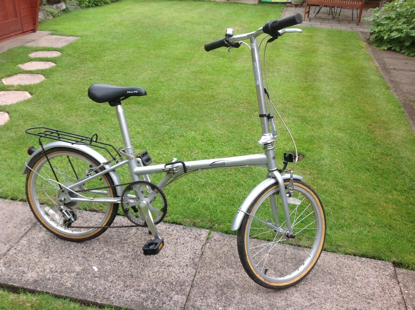 Phillips Folding Bike Silver Excellent Condition  - Folding Bikes 4U