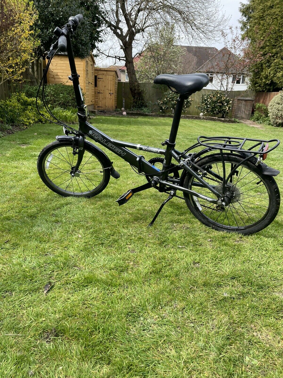 Raleigh Boardwalk lite folding bicycle  - Folding Bikes 4U