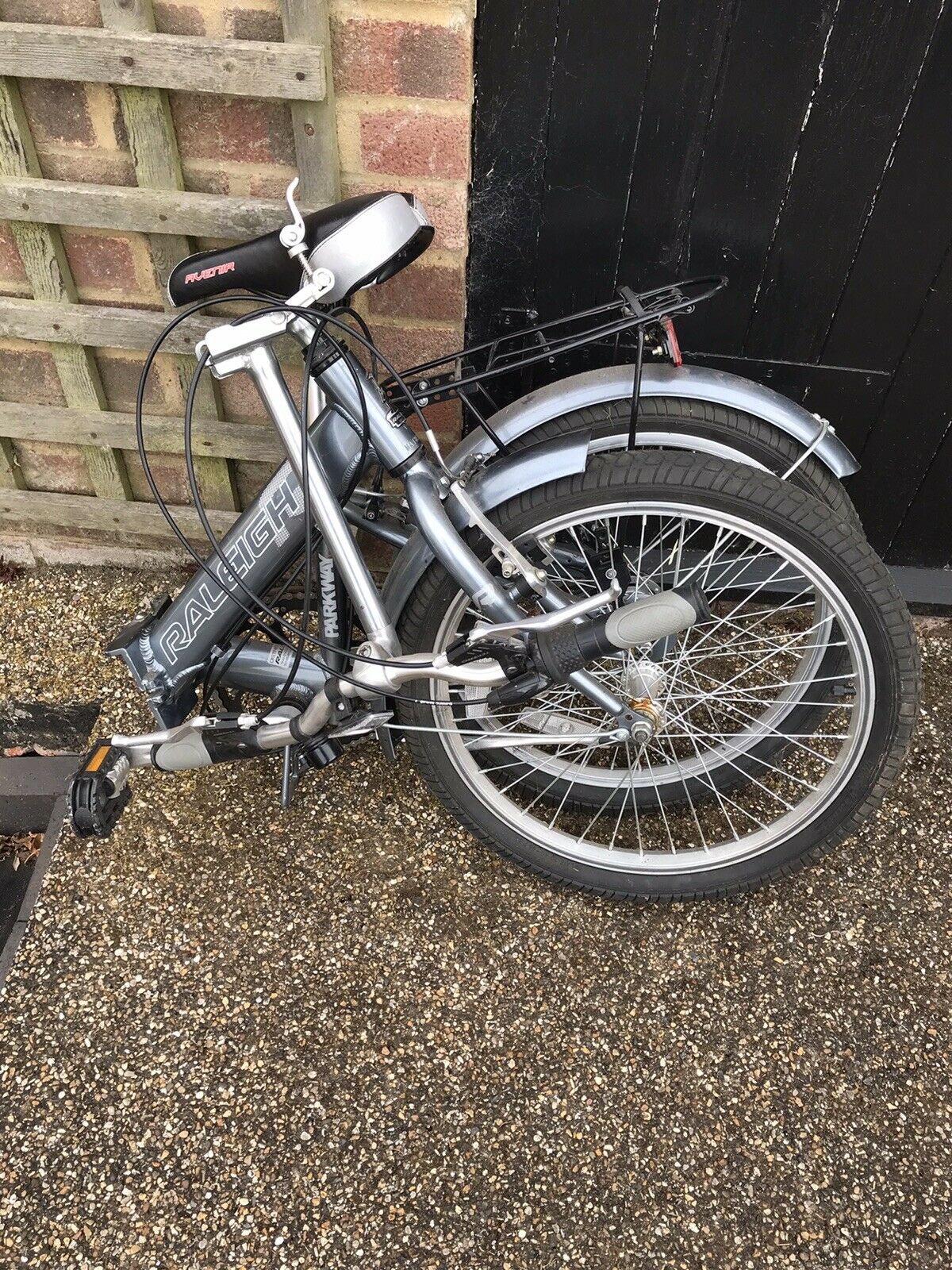 Raleigh Parkway Lite Folding Bike - Folding Bikes 4U