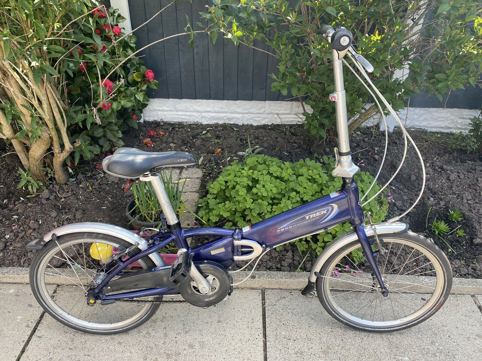 TREK F200 NAVIGATOR FOLDING BIKE - Folding Bikes 4U
