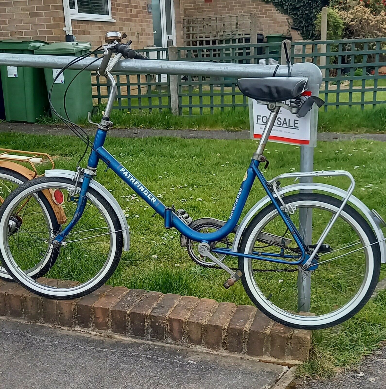 The Phoenix Pathfinder Folding Bike Vintage 1970s Sturmey Archer 3 speed works  - Folding Bikes 4U