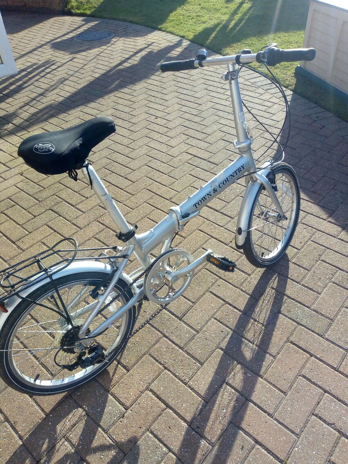 Town & Country Adult 30cm frame 7-speed Silver Folding Bike Shimano brakes/gears - Folding Bikes 4U