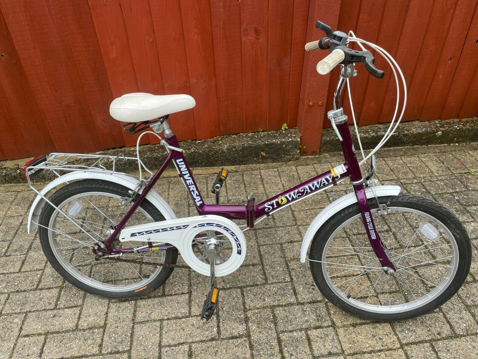 Universal Stowaway 3 Folding Bike - Folding Bikes 4U