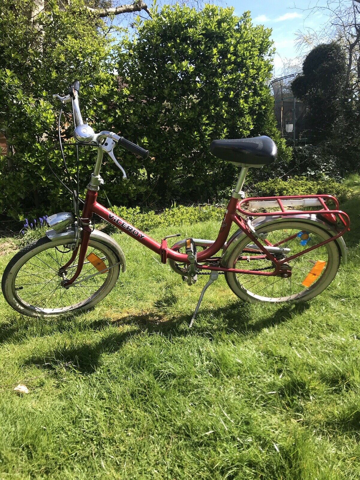 Viceroy ladies vintage bike, dynamo light. Folding, Original White Walled Tyres - Folding Bikes 4U