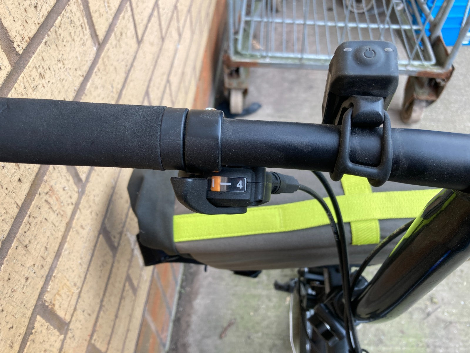 Brompton P Line Urban 4 Speed Low Handlebar Folding Bike - Midnight Black - VGC