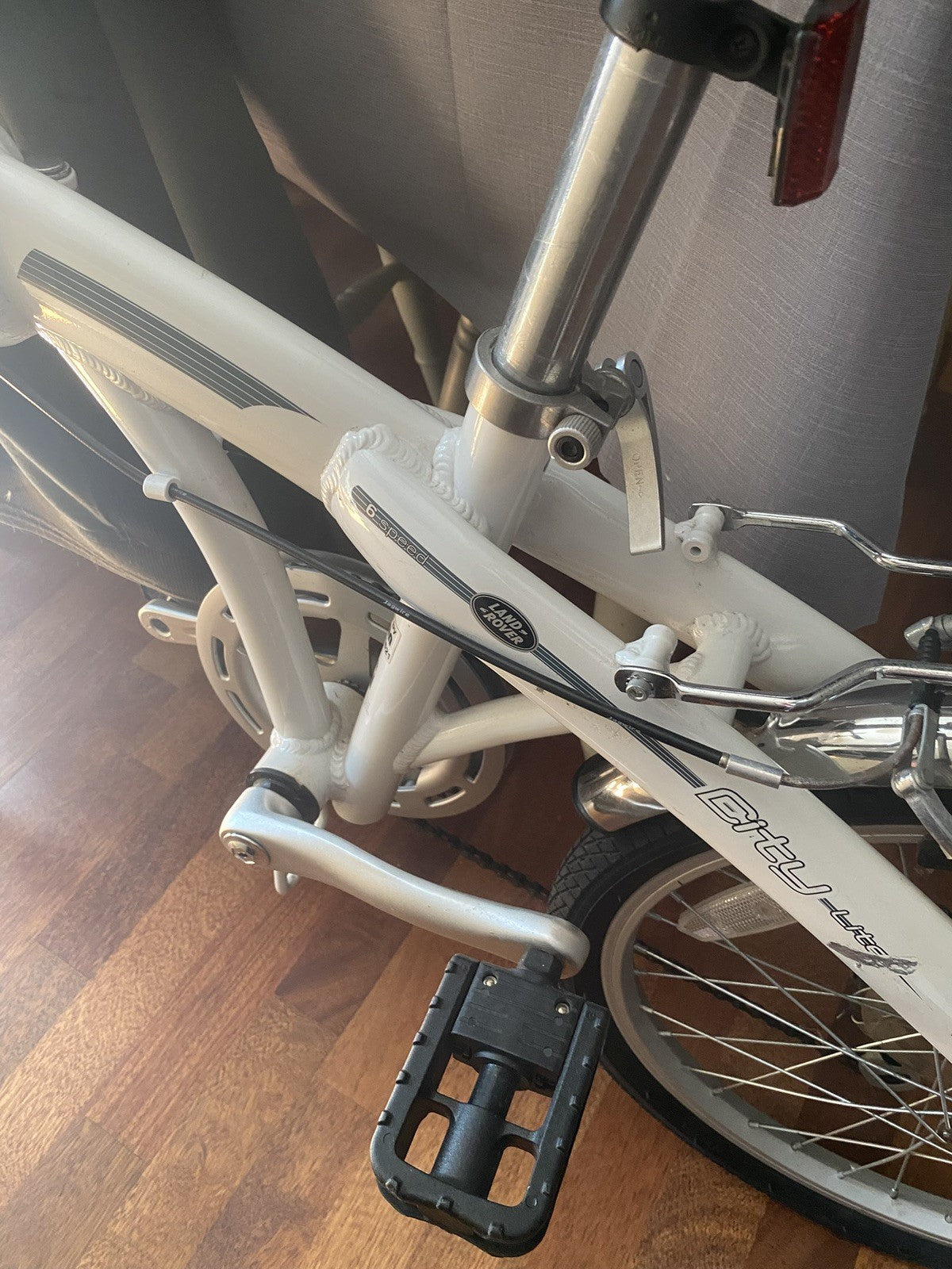 Land Rover Folding Bike in white