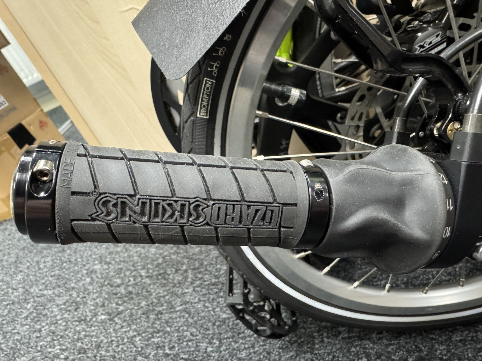 BROMPTON M6R WITH ROHLOFF CONVERSION BY KINETICS OF GLASGOW, FULLY CUSTOMISED