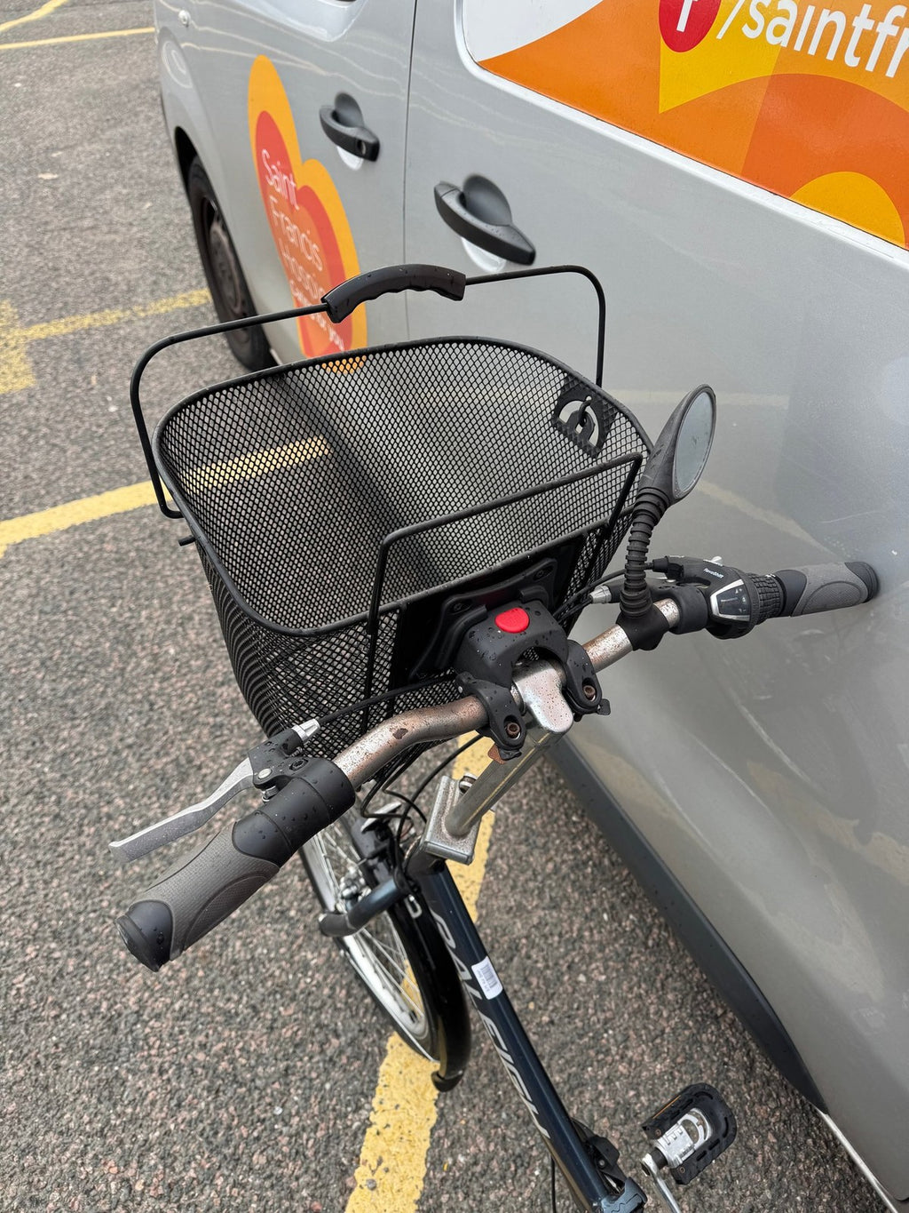 Raleigh EVO 7SP Folding Bike, Aluminum Frame, 20" Wheels, 7 Speed with Revo Grip
