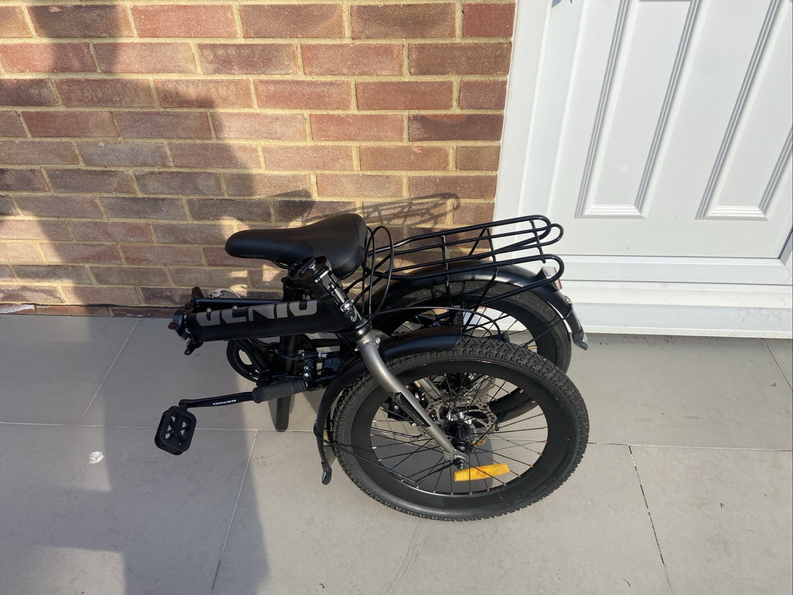 Genio Lunox Folding Bike Spares Or Repair