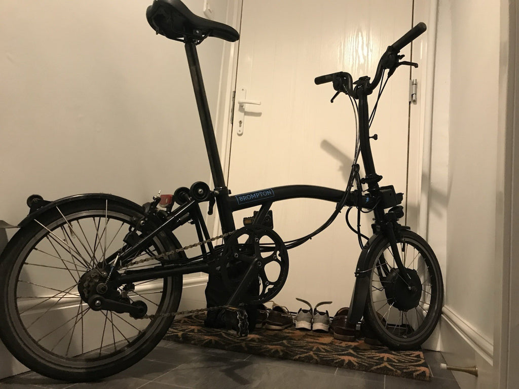 Brompton Folding Bike Brompton 16in S Frame Black Mudguards Rear Reflector