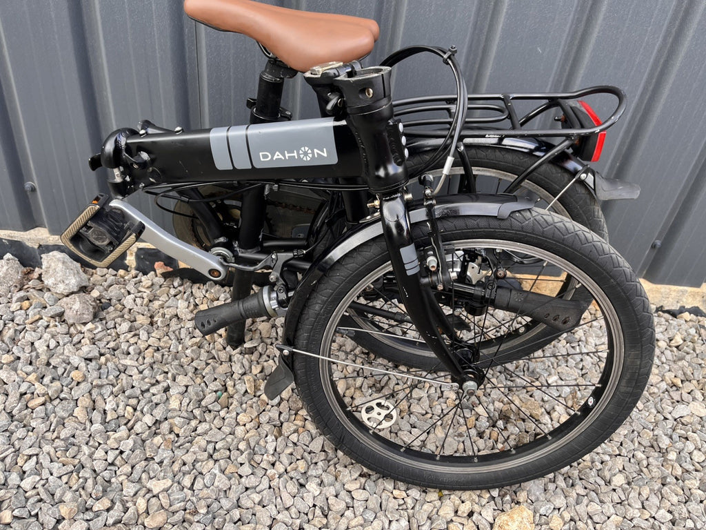 Dahon Vitesse D7HG Folding bicycle.