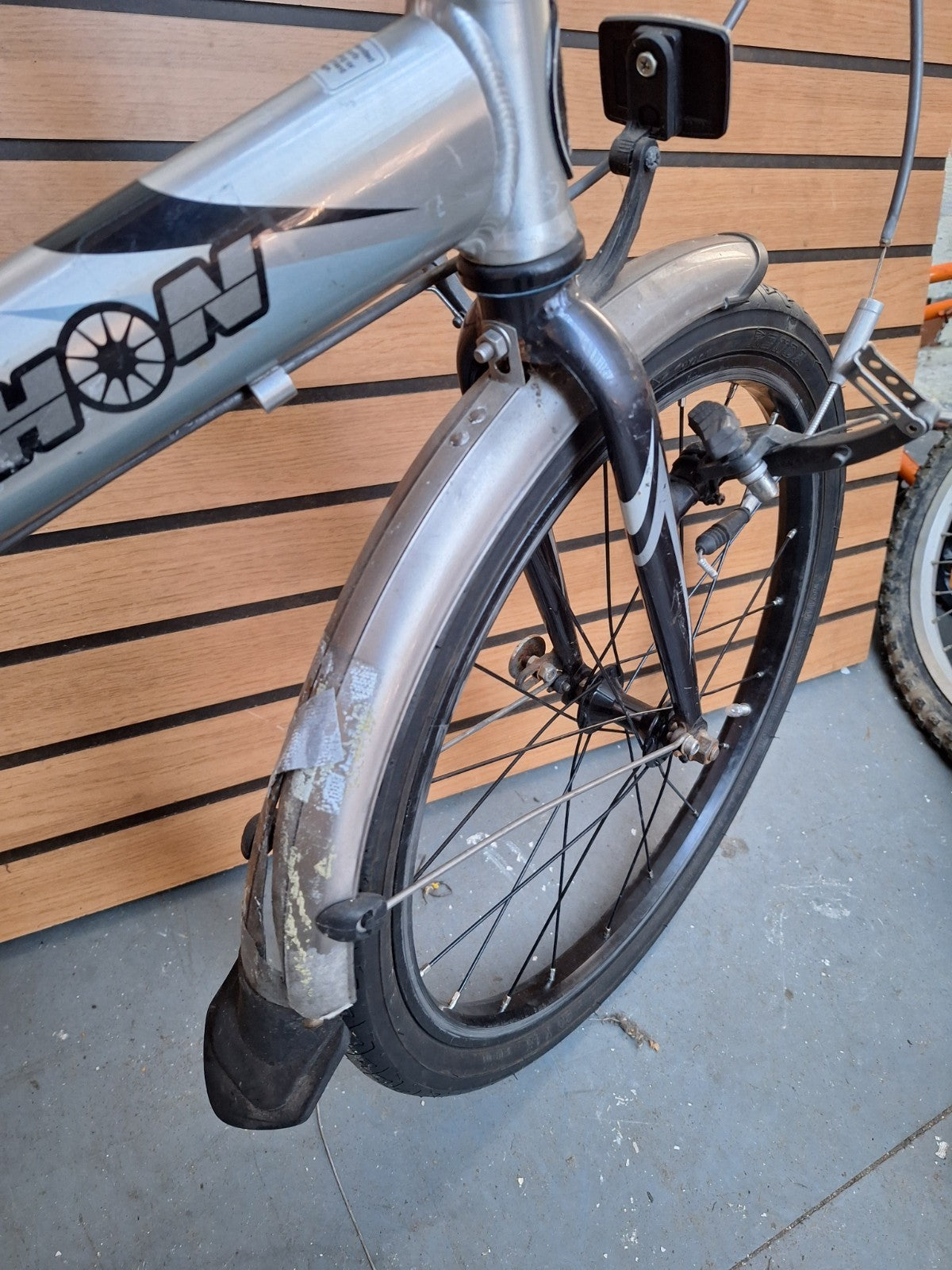 Dahon Helios Folding Bike
