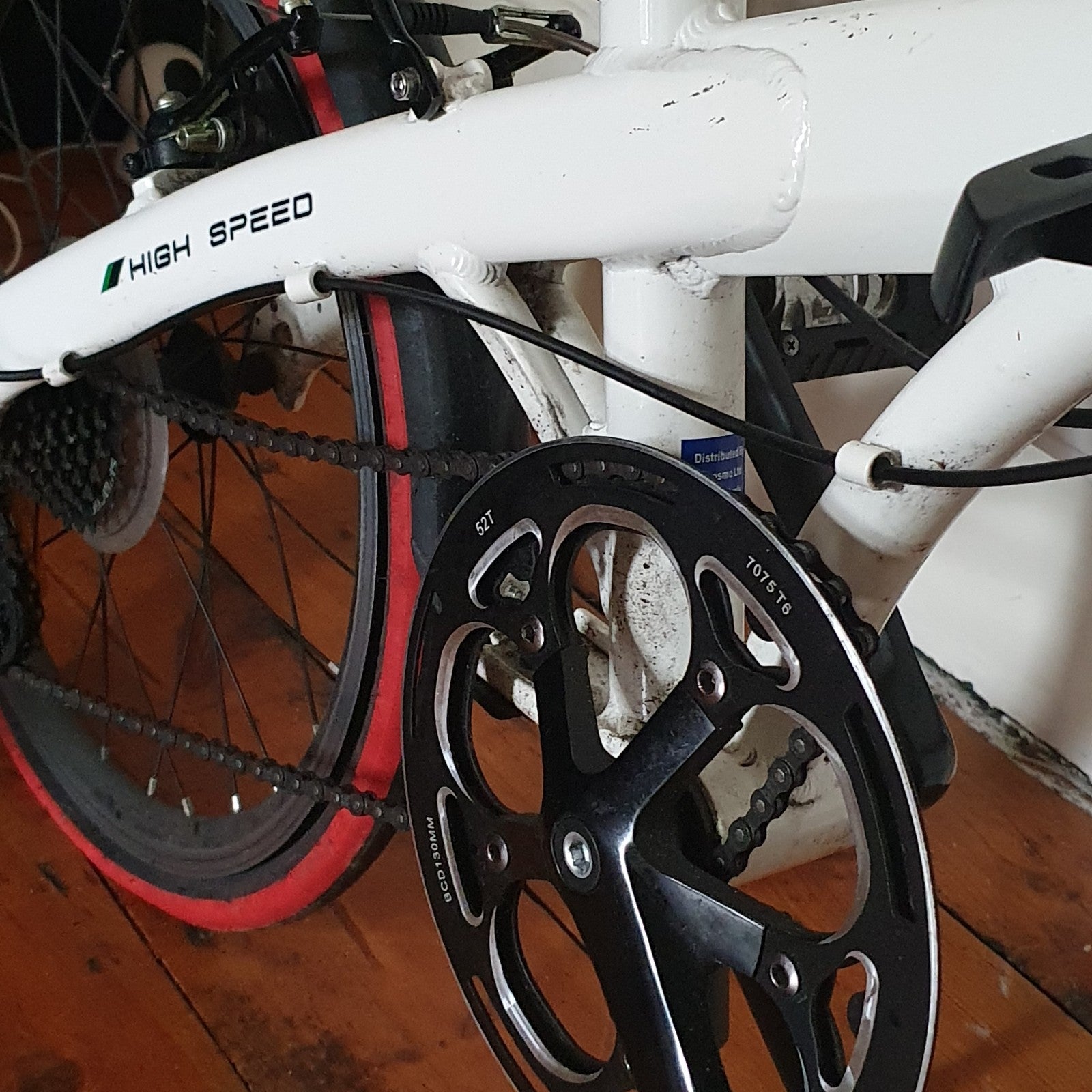 Ecosmo 20" folding bike 6-speed  Shimano RevoShift  Wheels Needs Inflating