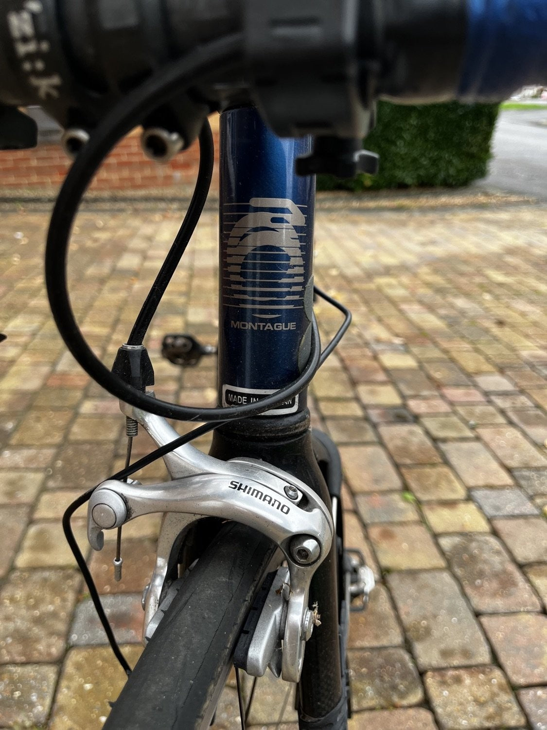 Montague Navigator Folding Road Bike – SRAM Red eTap – Mavic Ksyrium- In Ashford