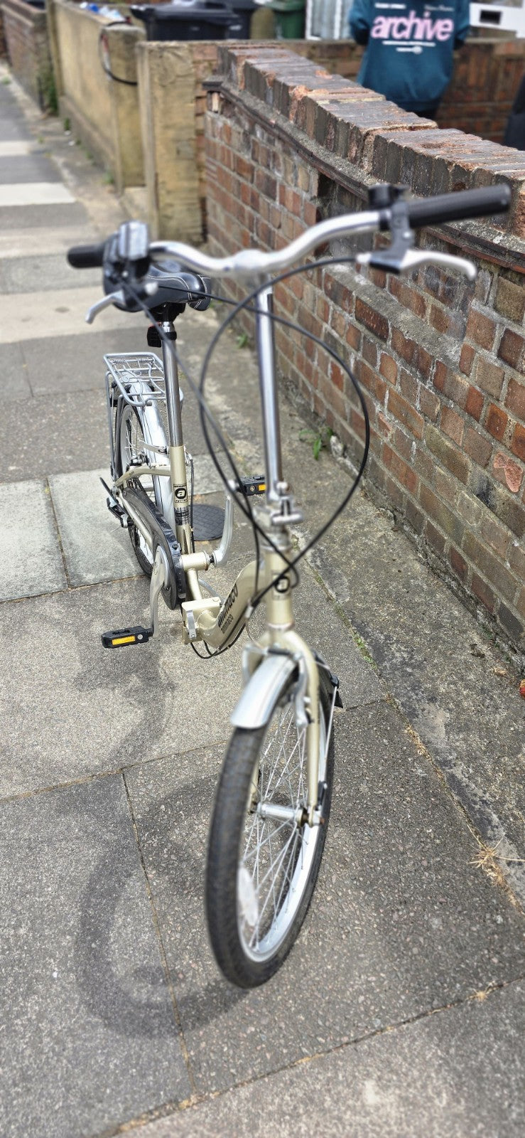 Ammaco Folding Cycle 20 Inch Wheel,great Condition.neat Clean Some Accesories .