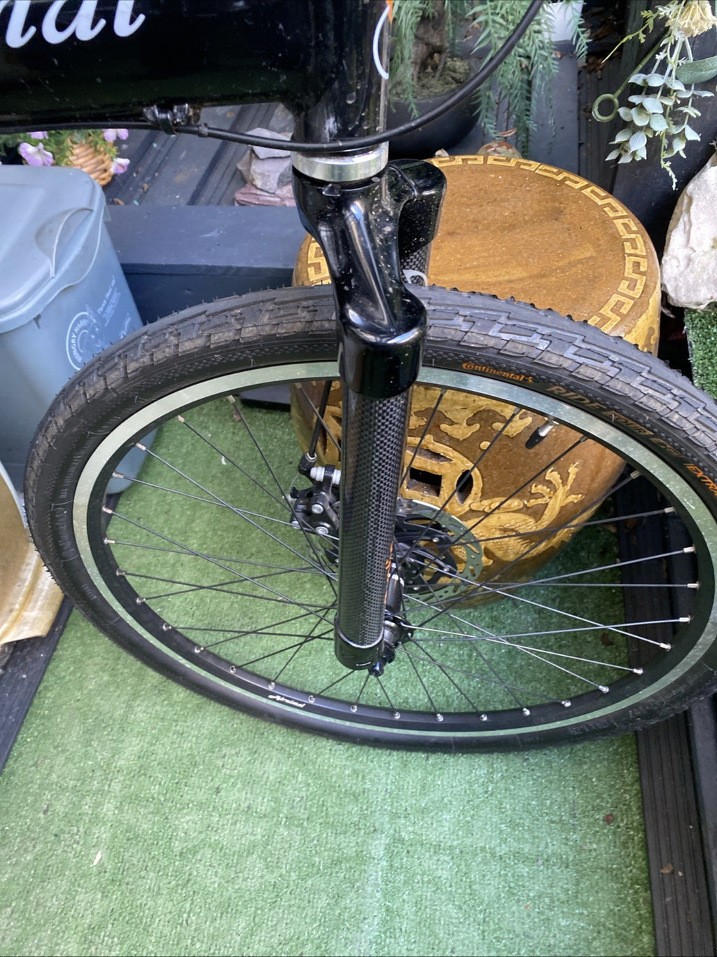 Airnimal Joey 10 Speed Folding Bike, Brand-New Wheels ￼