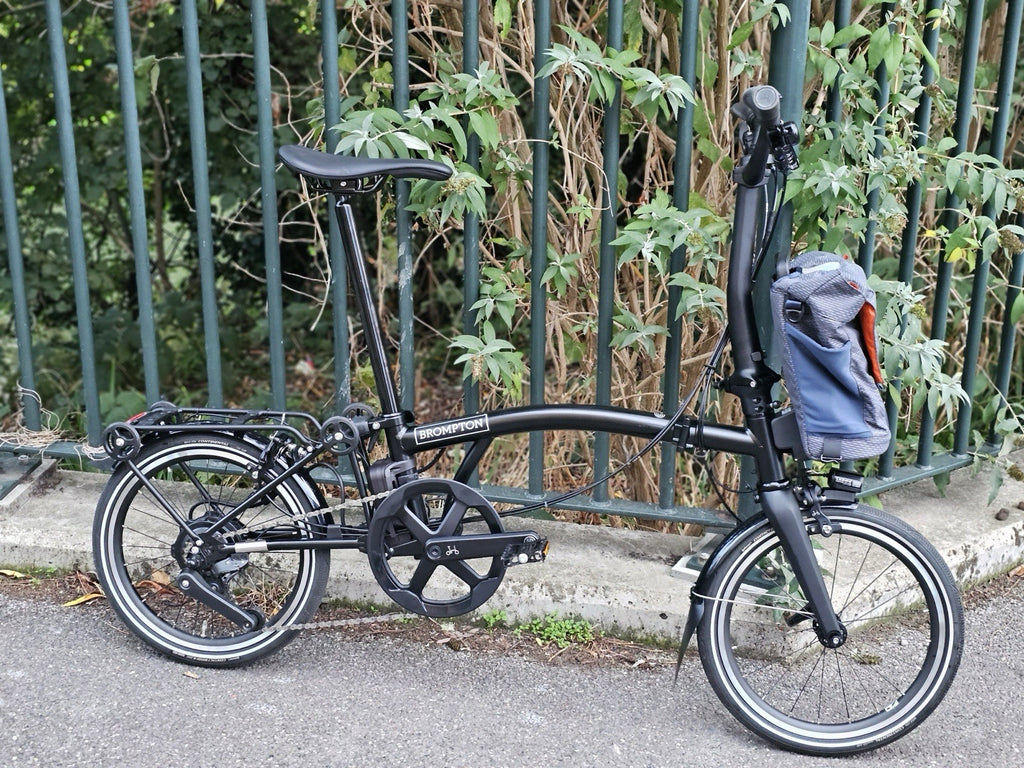 Brompton P line latest model with rear wheel motor, carbon fibre fork 2025