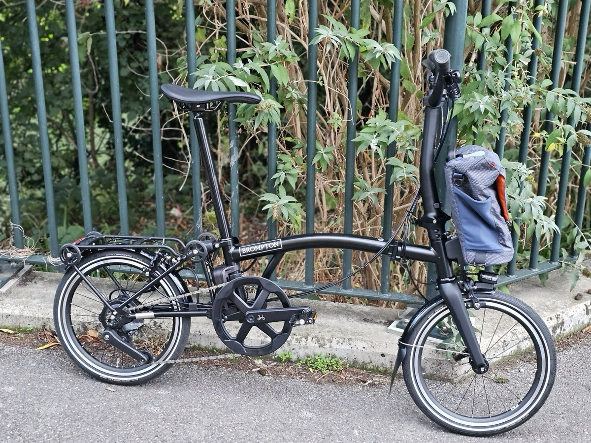 Brompton P line latest model with rear wheel motor, carbon fibre fork 2025