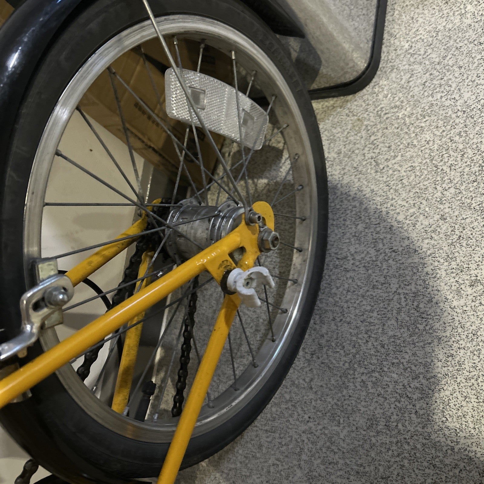 PASHLEY MICRO FOLDING BIKE Commuter Transport Fold it Yellow Cresswell Brilliant