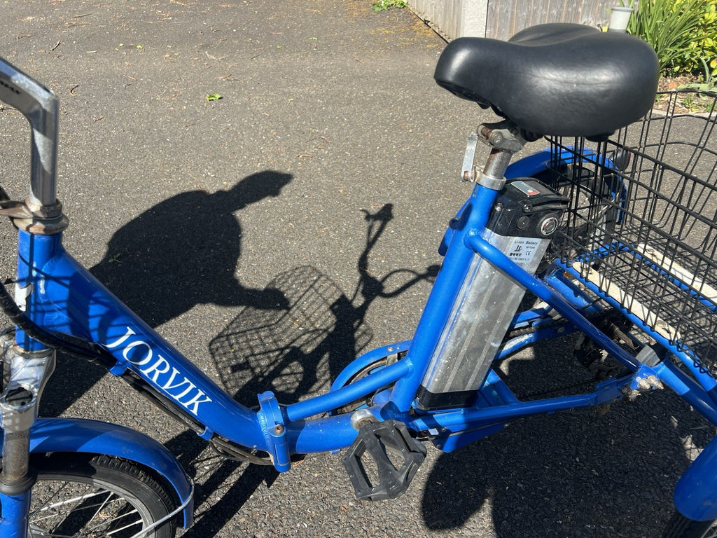 Jorvik Folding  Tricycle :  Blue : 20in