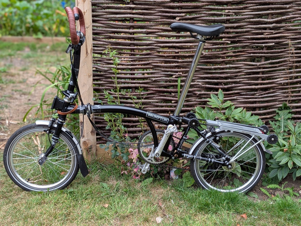Brompton c line 6 speed folding bike (black, great condition, excellent mods)