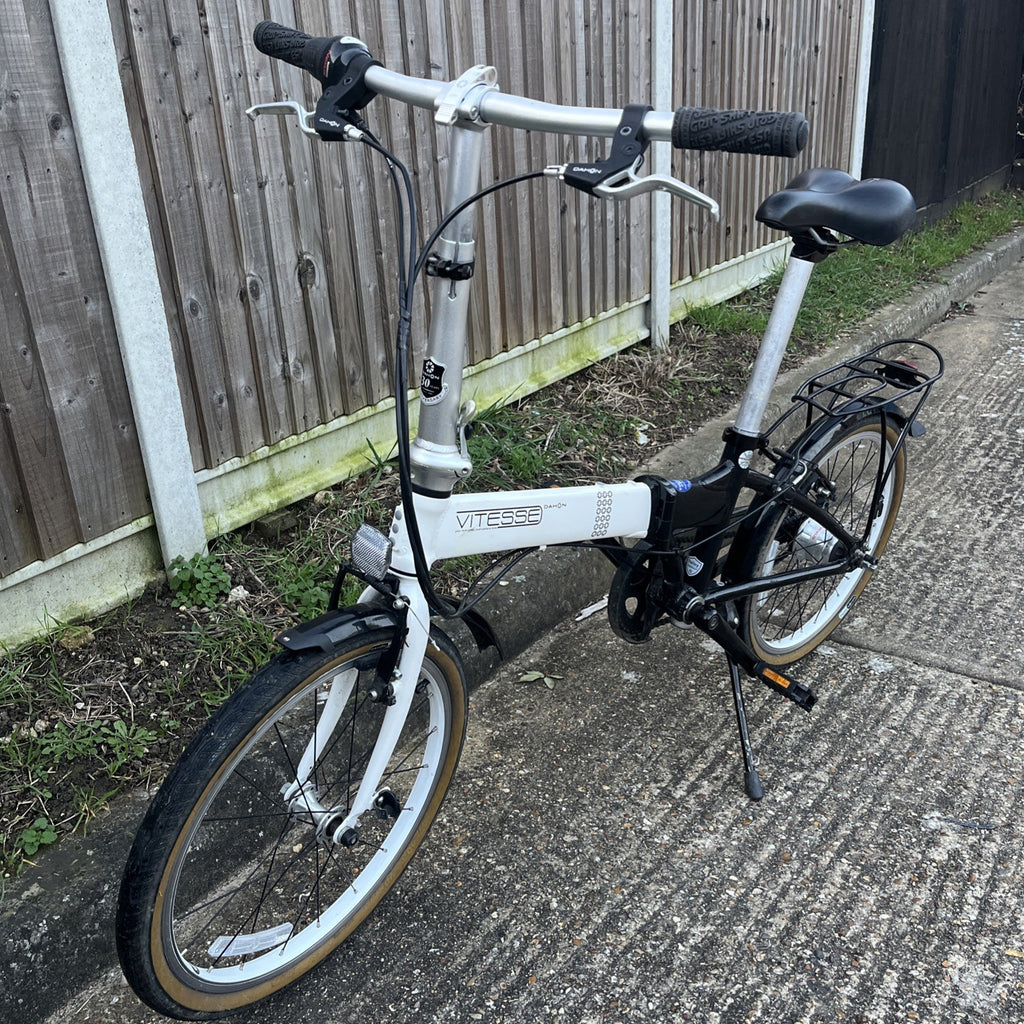 Dahon Vitesse Aluminium Folding Bicycle  7 Speed HUB Gears Bike