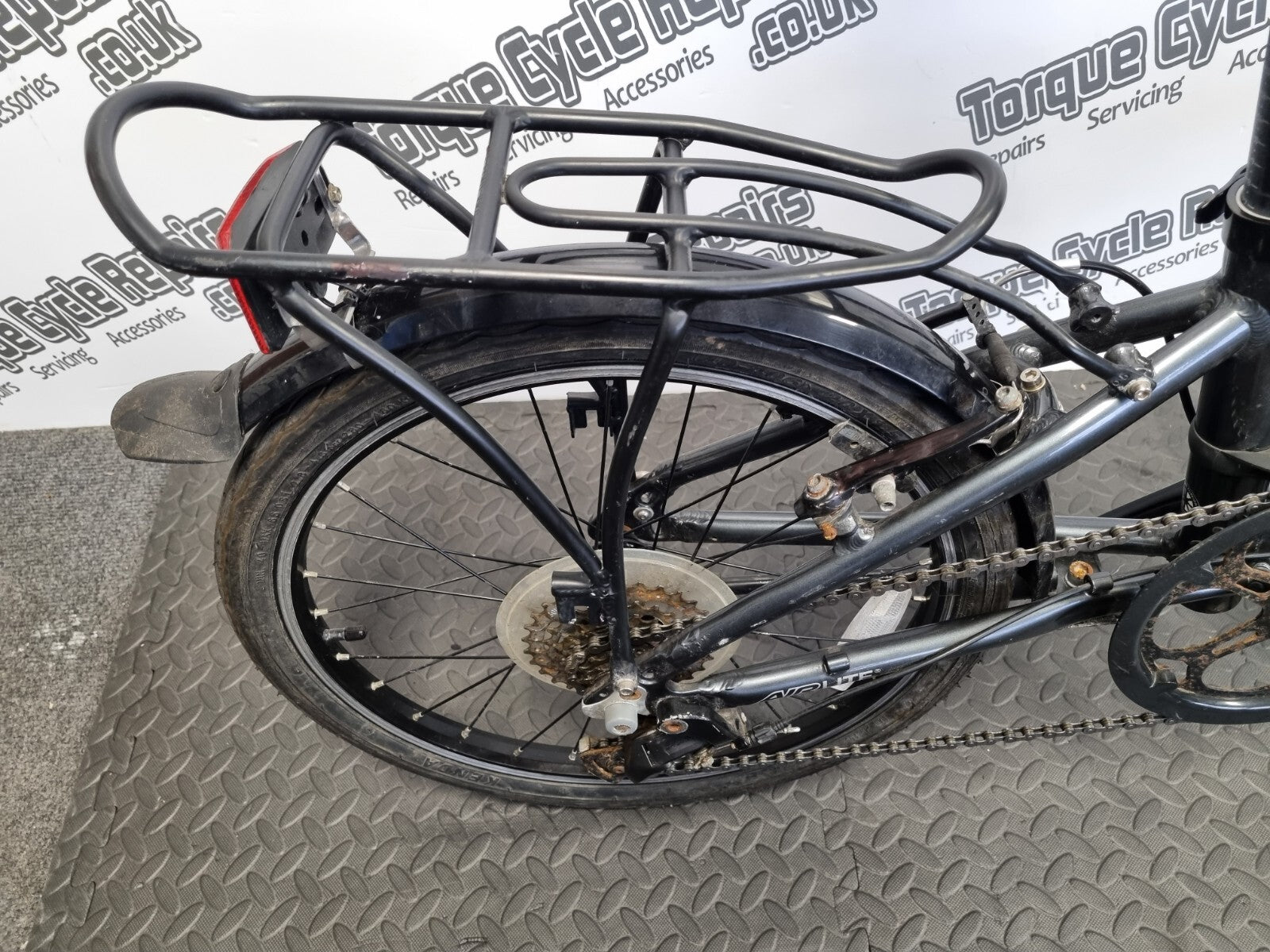 Raleigh Boardwalk Lite 20 Alloy folding bike | Fully Serviced