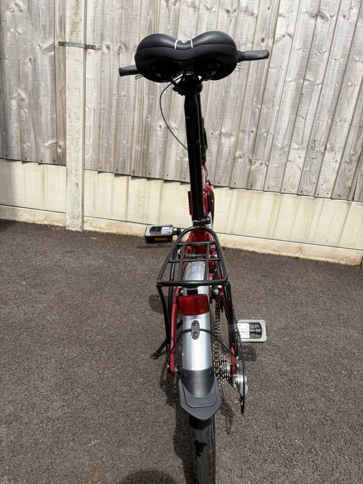 Carerra Intercity Folding Bike In Red.