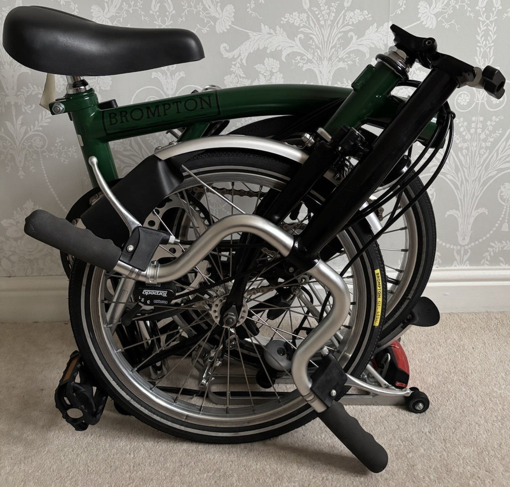 Brompton M3R folding bicycle in Racing Green / Black - New Timewarp Condition