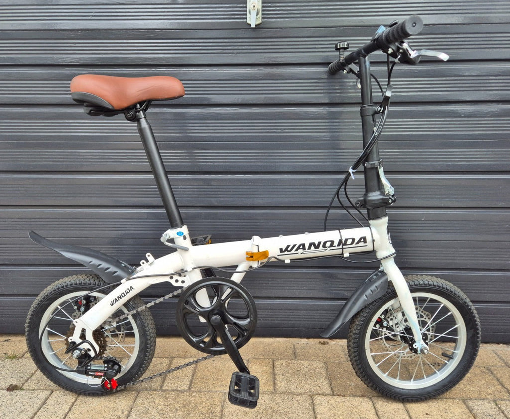 Small Folding Bike 14" Wheels - hardly used