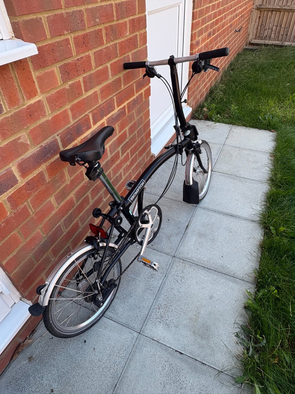 Brompton S3L 2020 (black) 3 speed folding bike very good condition
