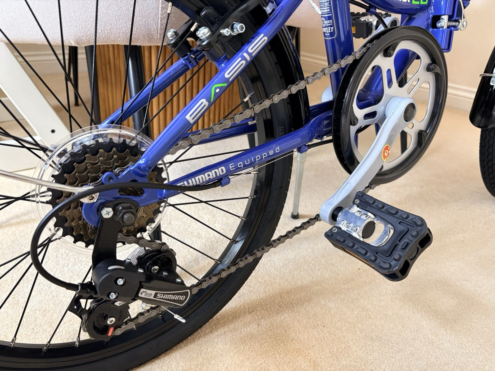 Basis Compact 20 Folding Bike 20” Shimano 6 Speed Unused After Assembly