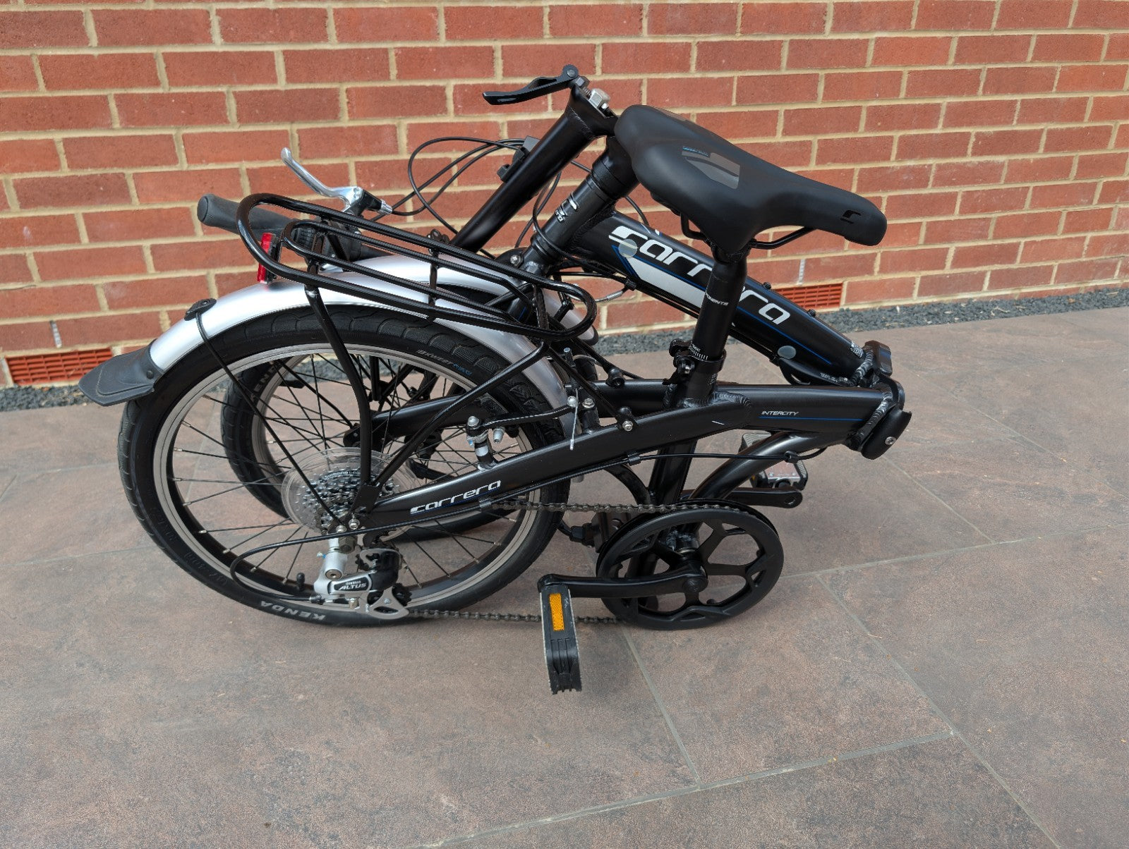 Carrera Intercity Folding Bike - Virtually Brand New