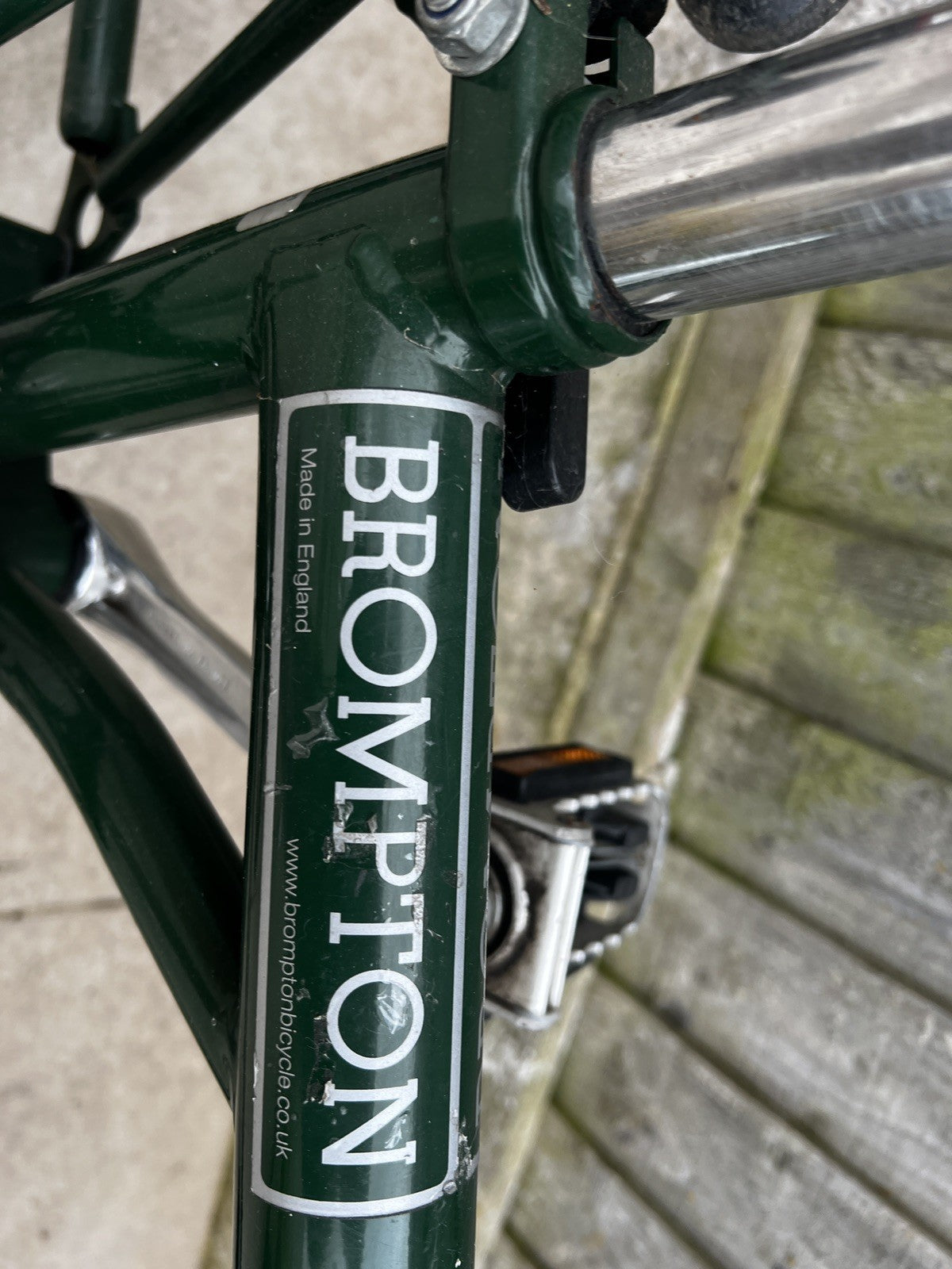 Brompton M3L Folding Bicycle – Recently Serviced, Low Usage, City Commuter Green