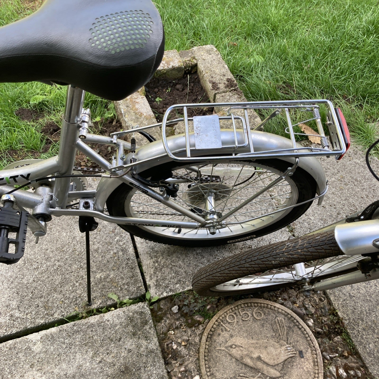 TWO Stowabikes 20in Folding Bikes Silver Rear Rack Mudguards Grip Shifter