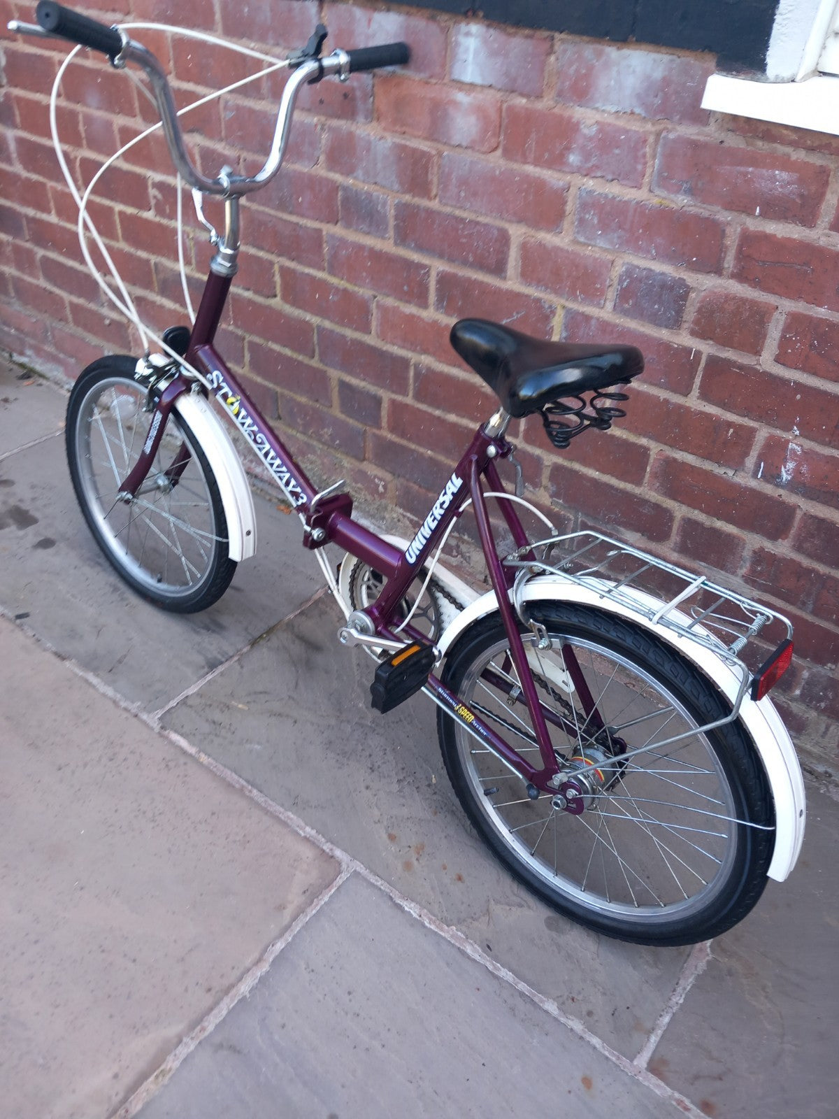 Universal Stowaway Folding Bike 3-Speed, 20" Wheels Excellent Condition