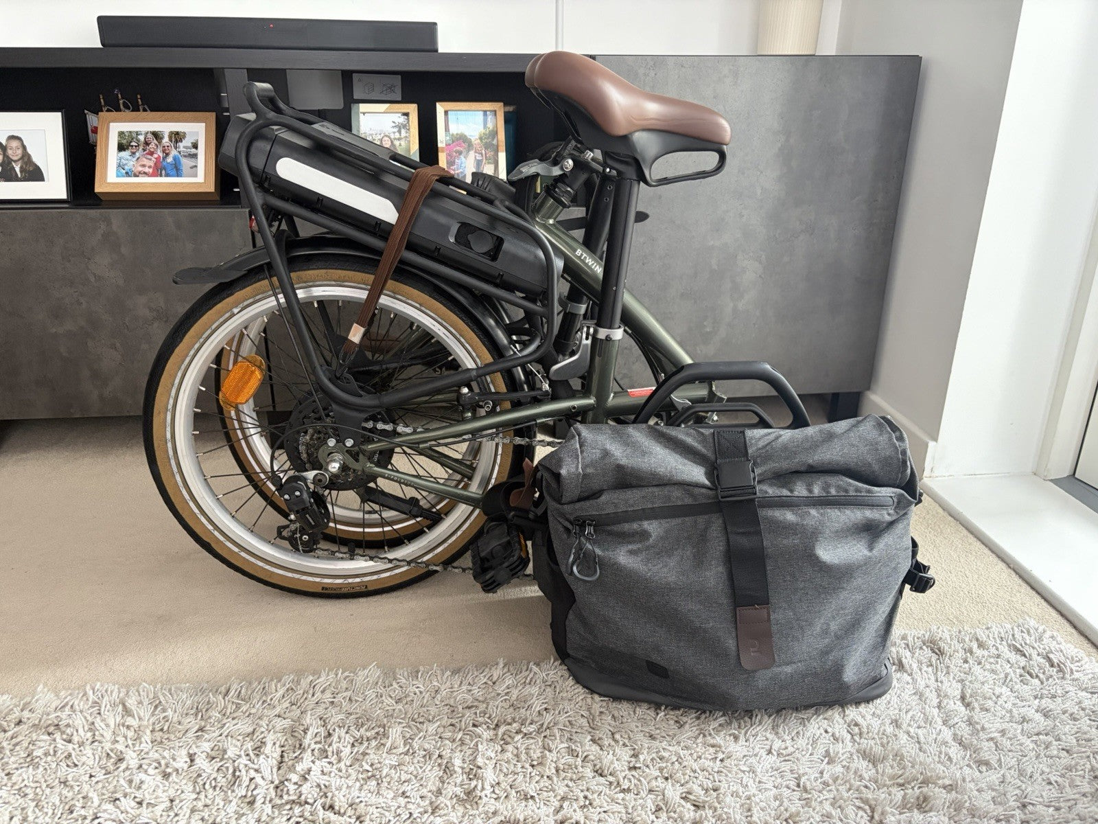 B’TWIN E-FOLD 500-GREEN FOLDING BICYCLE 20" WITH FRONT BAG